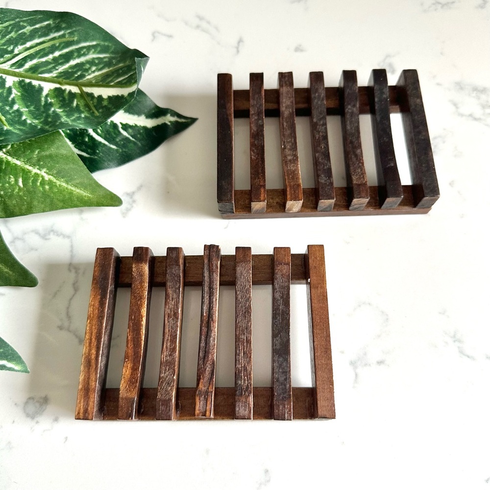 Set of 2 Wooden Bar Soap Dish Shower Holder Self Draining Design Bamboo Eco Love